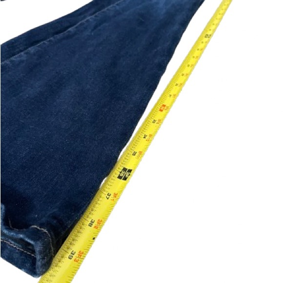 American Eagle jeans. Size 000 Regular. Super High- Rise Flare. - Picture 8 of 8